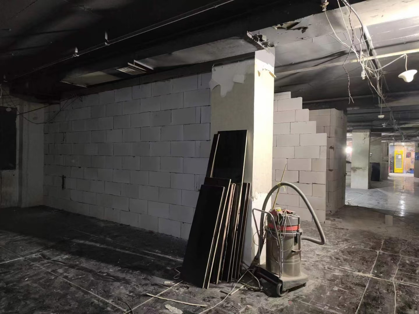 轻质砖砌块施工过程